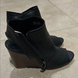 Dollhouse Black Peep-Toe Wedge Booties